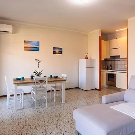 Maggiore Apartment
